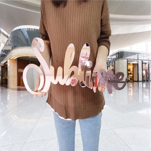 Diseño y fabricacion de letrero en acrilico espejo linea  premium - Siem Editores.